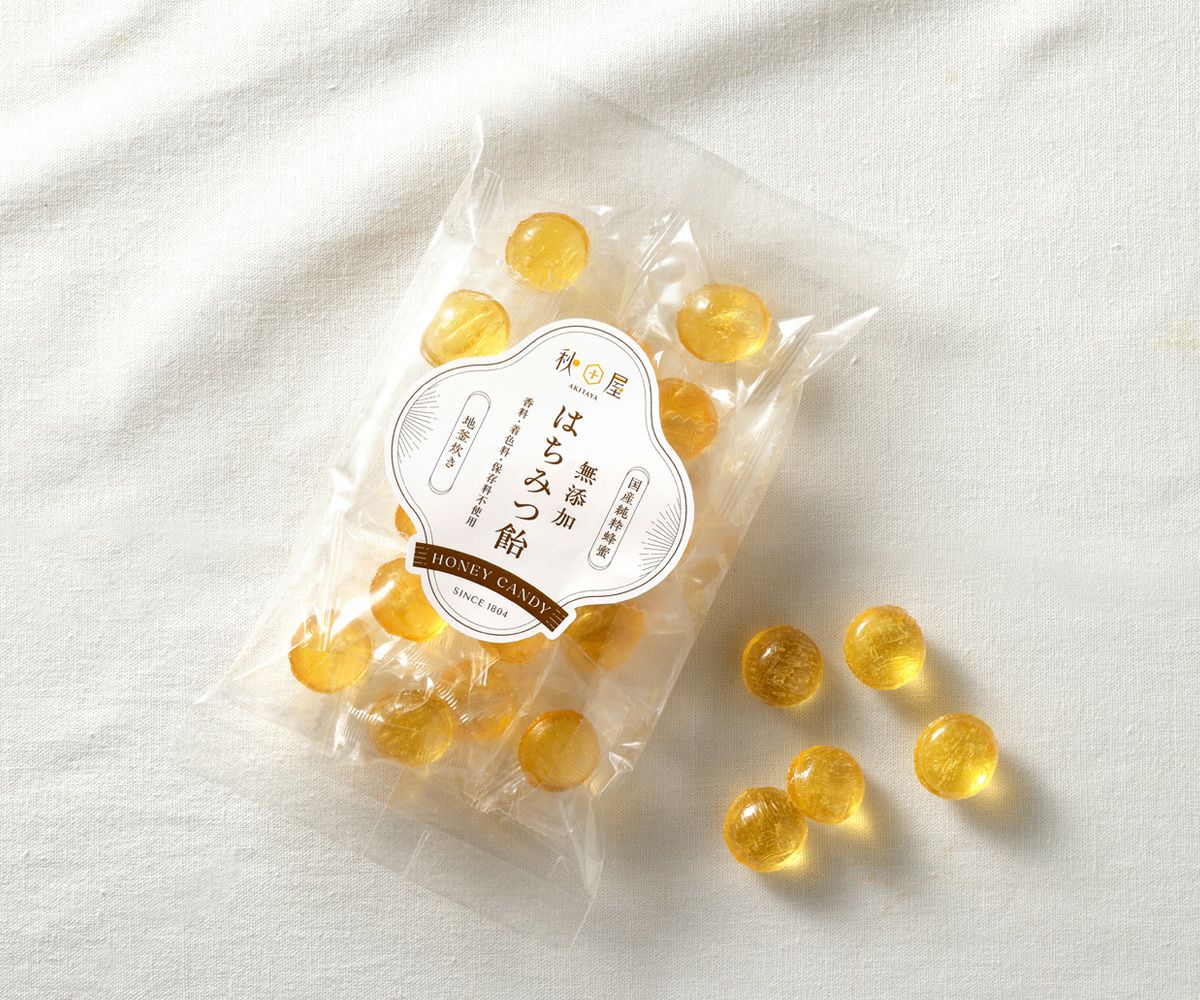 000000000317-01-xl.jpg?t=